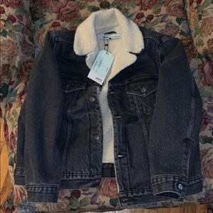Off-White x Levi Sherpa Fur Trucker Jean Jacket